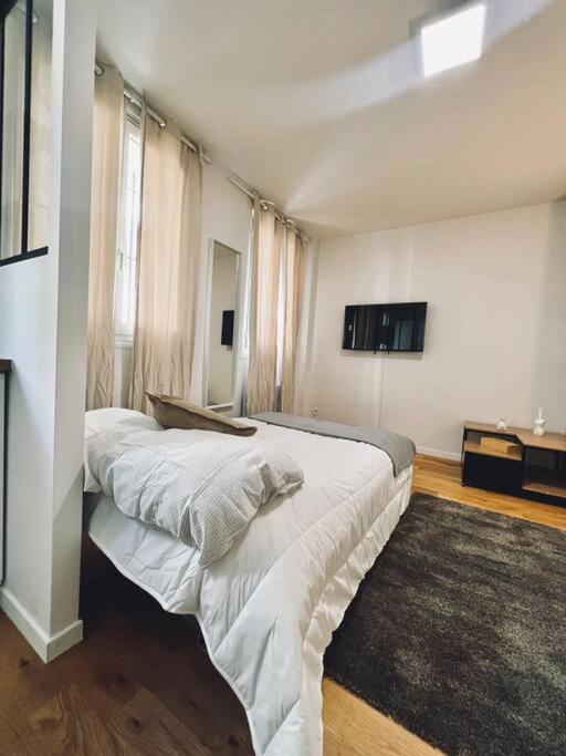 Апартаменты Tres Beau Studio Refait A Neuf 2 Сент-Уан Экстерьер фото