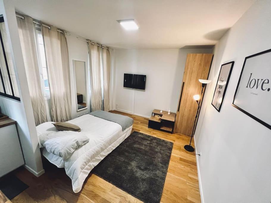 Апартаменты Tres Beau Studio Refait A Neuf 2 Сент-Уан Экстерьер фото